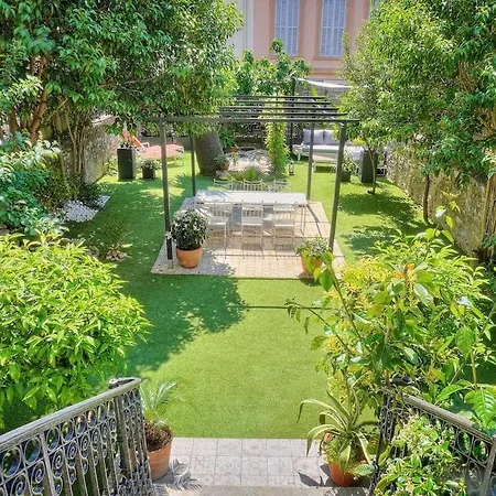 Apartment Colette Mezzanine - 500m From The